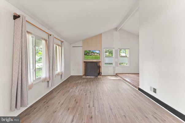 Empty room, Interior, Wood Texture Flooring, Wooden Walls