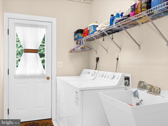 Interior, Washer
