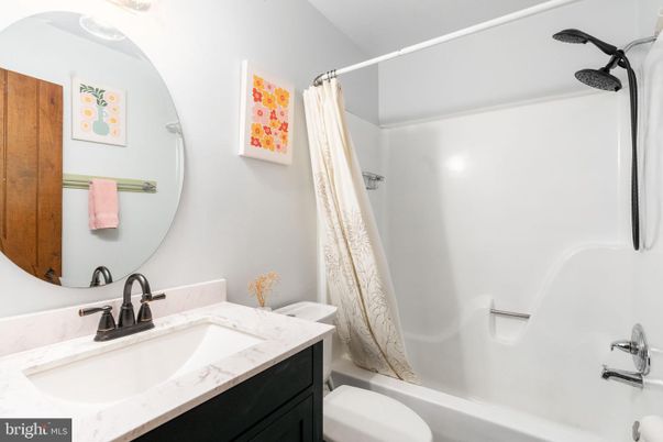 Bathroom, Interior