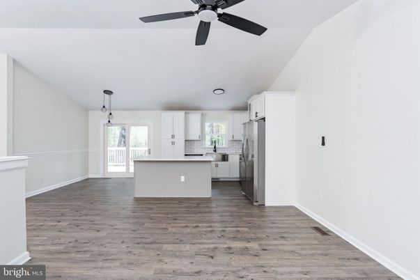Empty room, Interior, Kitchen, Pendant Lights, Wood Texture Flooring