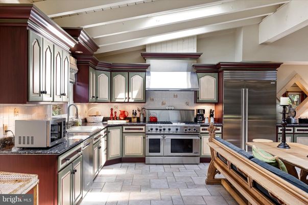 Interior, Kitchen, Stainless Steel Appliances