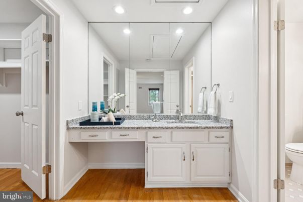 Bathroom, Interior, Recessed Lighting, Wood Texture Flooring