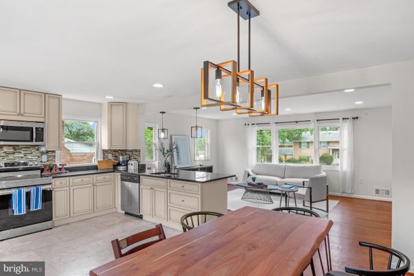 Dining room, Interior, Kitchen, Living room, Pendant Lights, Recessed Lighting, Stainless Steel Appliances, Wood Texture Flooring