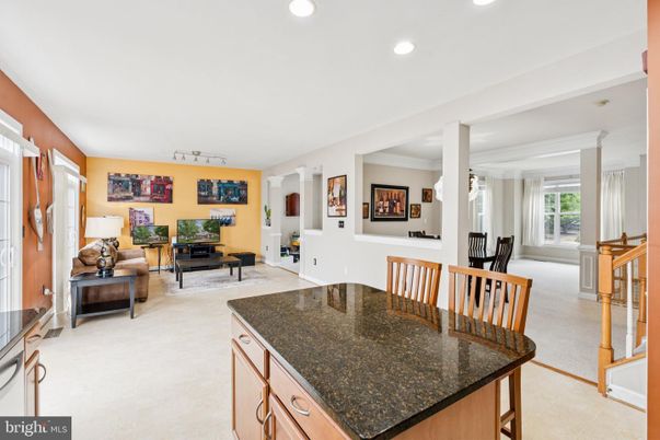 Dining room, Interior, Living room, Recessed Lighting
