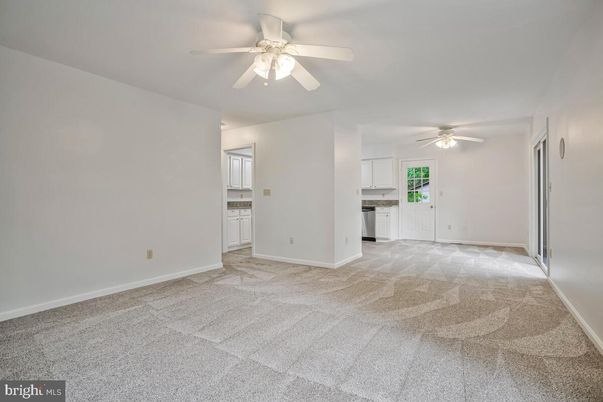 Empty room, Interior, Kitchen