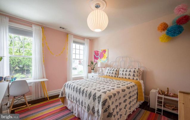 Bedroom, Interior, Pendant Lights