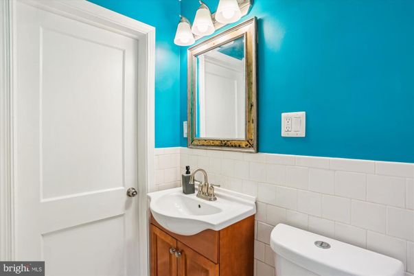 Bathroom, Interior