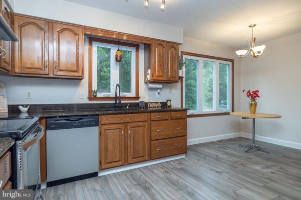 Interior, Kitchen, Pendant Lights, Wood Texture Flooring