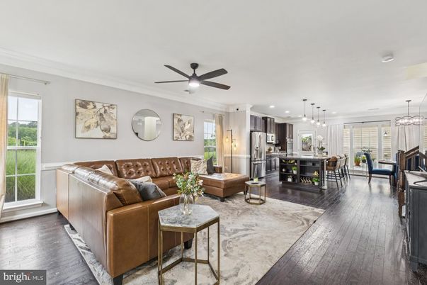 Dining room, Interior, Kitchen, Living room, Pendant Lights, Recessed Lighting, Stainless Steel Appliances, Wood Texture Flooring