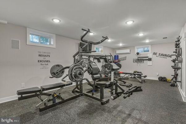 Fitness Equipment, Interior, Recessed Lighting