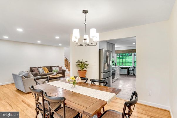 Chandelier, Dining room, Interior, Kitchen, Living room, Recessed Lighting, Wood Texture Flooring