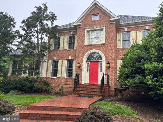 Exterior, Facade, Brick Facade, Brick Traditional