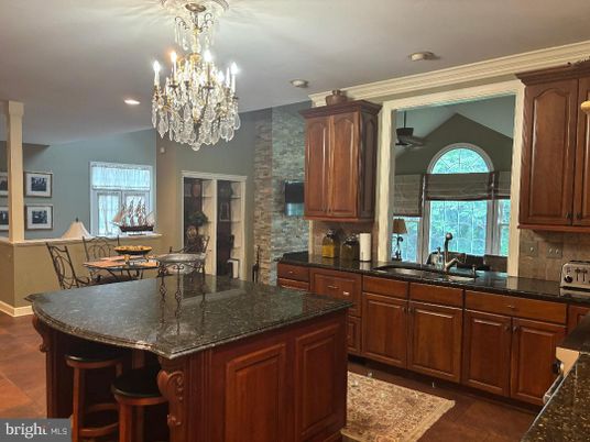 Chandelier, Dining room, Interior, Kitchen, Recessed Lighting, Wood Texture Flooring
