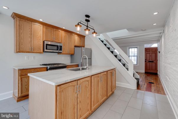 Interior, Kitchen, Pendant Lights, Recessed Lighting, Wood Texture Flooring