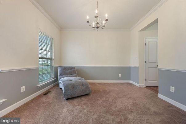 Chandelier, Empty room, Interior