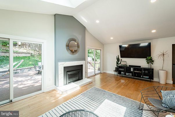 Bedroom, Fireplace, Interior, Recessed Lighting, Wood Texture Flooring