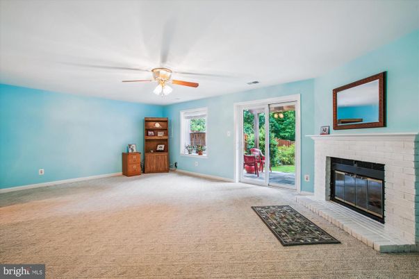 Empty room, Fireplace, Interior
