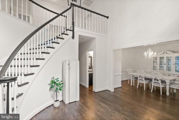 Chandelier, Dining room, Interior, Recessed Lighting, Wood Texture Flooring