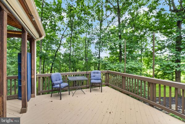 Exterior, Wood Texture Flooring