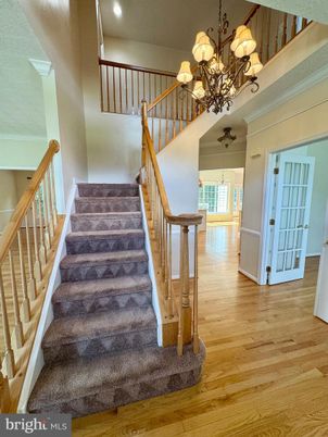 Chandelier, Interior, Recessed Lighting, Wood Texture Flooring