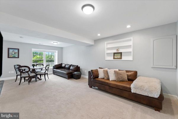 Dining room, Interior, Recessed Lighting