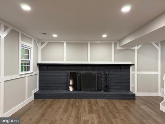 Fireplace, Interior, Recessed Lighting, Wood Texture Flooring