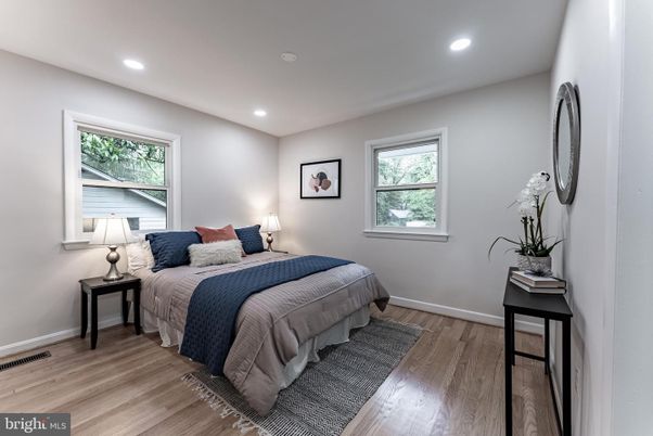 Bedroom, Interior, Recessed Lighting, Wood Texture Flooring
