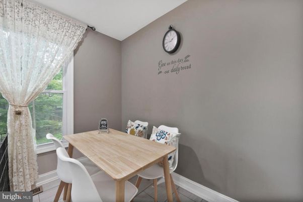 Dining room, Interior