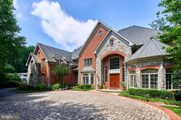 Exterior, Facade, Brick Facade, Brick Traditional