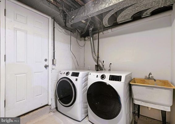 Interior, Washer