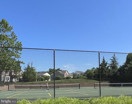 Exterior, Tennis Courts