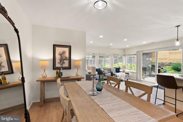 Dining room, Interior, Living room, Pendant Lights, Recessed Lighting, Wood Texture Flooring
