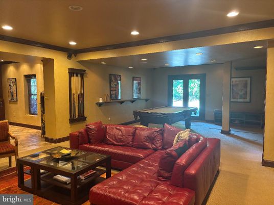 Billiard Table, Game Room, Interior, Living room, Recessed Lighting
