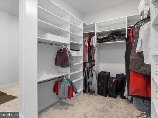 Interior, Walk-in Closets