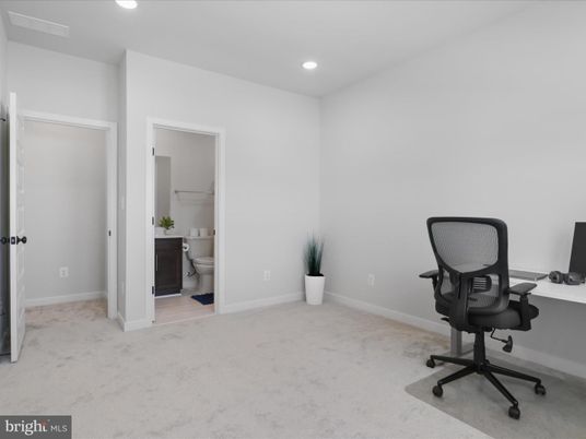 Bathroom, Home Office, Interior, Recessed Lighting