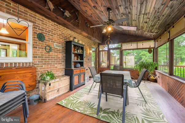 Dining room, Interior, Stone Walls, Sun Room, Wooden Beams, Wooden Ceilings, Wood Texture Flooring