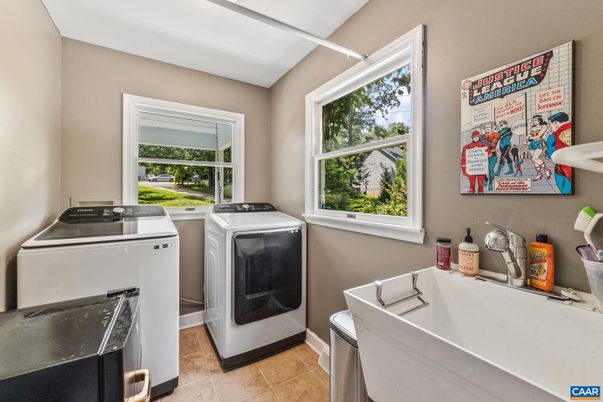 Interior, Washer