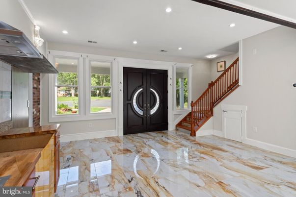 Interior, Marble, Recessed Lighting