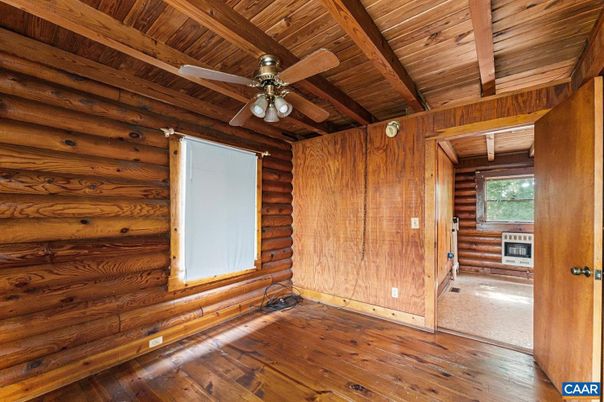 Empty room, Interior, Wooden Beams, Wooden Ceilings, Wood Texture Flooring, Wooden Walls