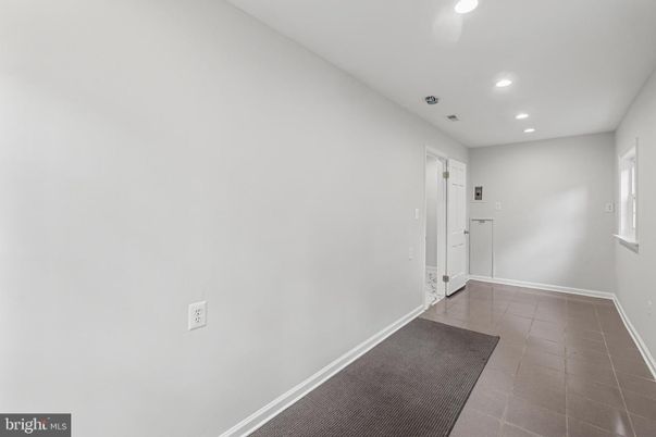 Interior, Recessed Lighting