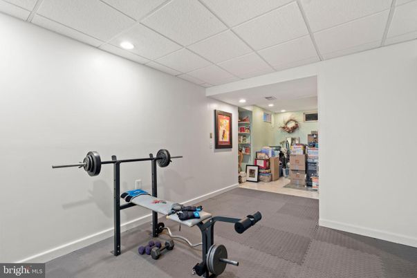 Fitness Equipment, Interior, Recessed Lighting