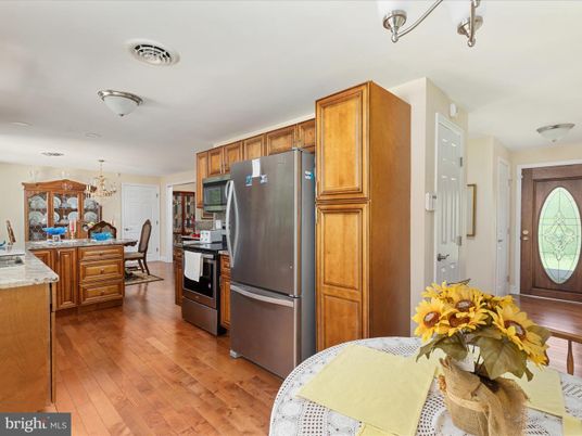 Chandelier, Dining room, Interior, Kitchen, Wood Texture Flooring