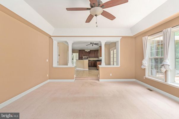 Empty room, Interior, Kitchen