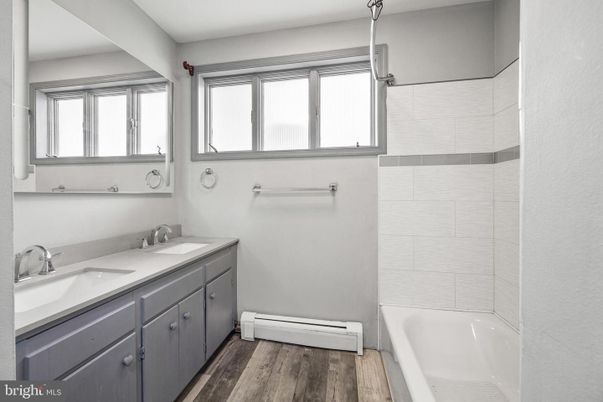 Bathroom, Dual Sink Vanities, Interior, Wood Texture Flooring
