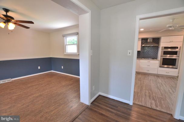 Empty room, Interior, Kitchen, Recessed Lighting, Wood Texture Flooring