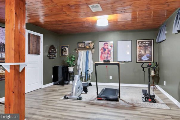 Fitness Equipment, Interior, Wooden Ceilings, Wood Texture Flooring