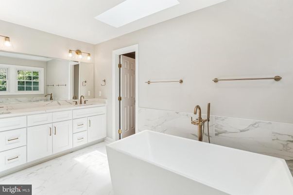 Bathroom, Dual Sink Vanities, Free Standing Baths, Interior, Marble, Marble Walls