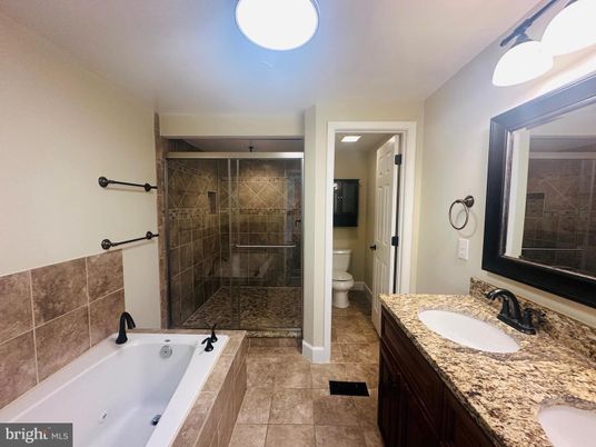 Bathroom, Dual Sink Vanities, Glass Shower, Interior