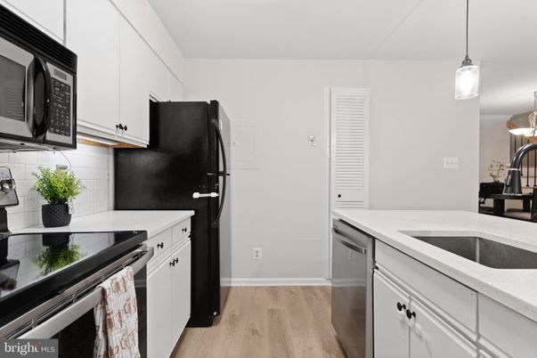 Interior, Kitchen, Pendant Lights, Stainless Steel Appliances, Wood Texture Flooring