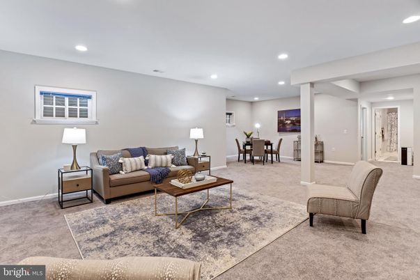 Dining room, Interior, Living room, Recessed Lighting
